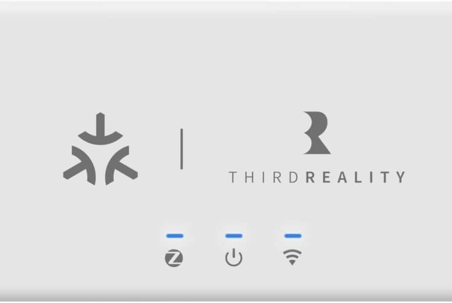 THIRDREALITY Smart Bridge MZ1 white rectangular Zigbee to Matter hub with logo and status indicator icons